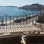 شقة Sisa *