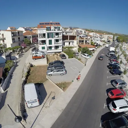 Daire Sisa Primošten