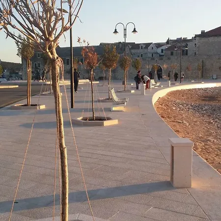 Sisa Примоштен