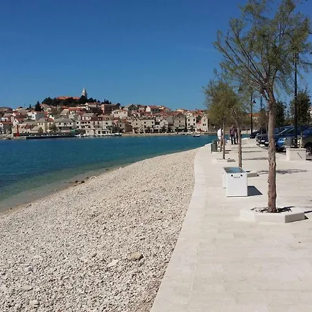 Sisa Примоштен