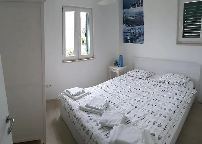 Sisa Apartment Primošten